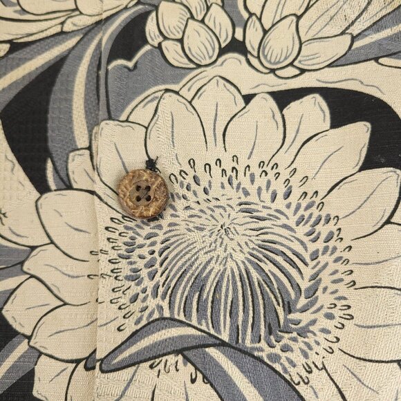 Tommy Bahama‎ Shirt Mens Large Black Floral Frond Hawaiian Wood Button 100% Silk - Picture 5 of 11